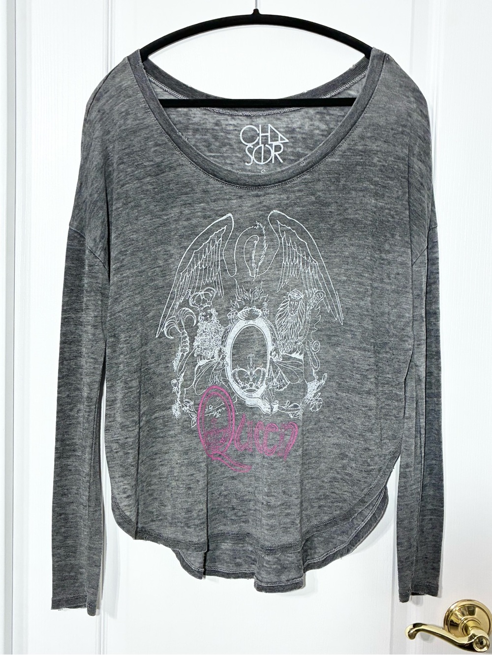 Chaser QUEEN Graphic Distressed Burnout Long Sleeve Band Tee USA MADE Gray Small